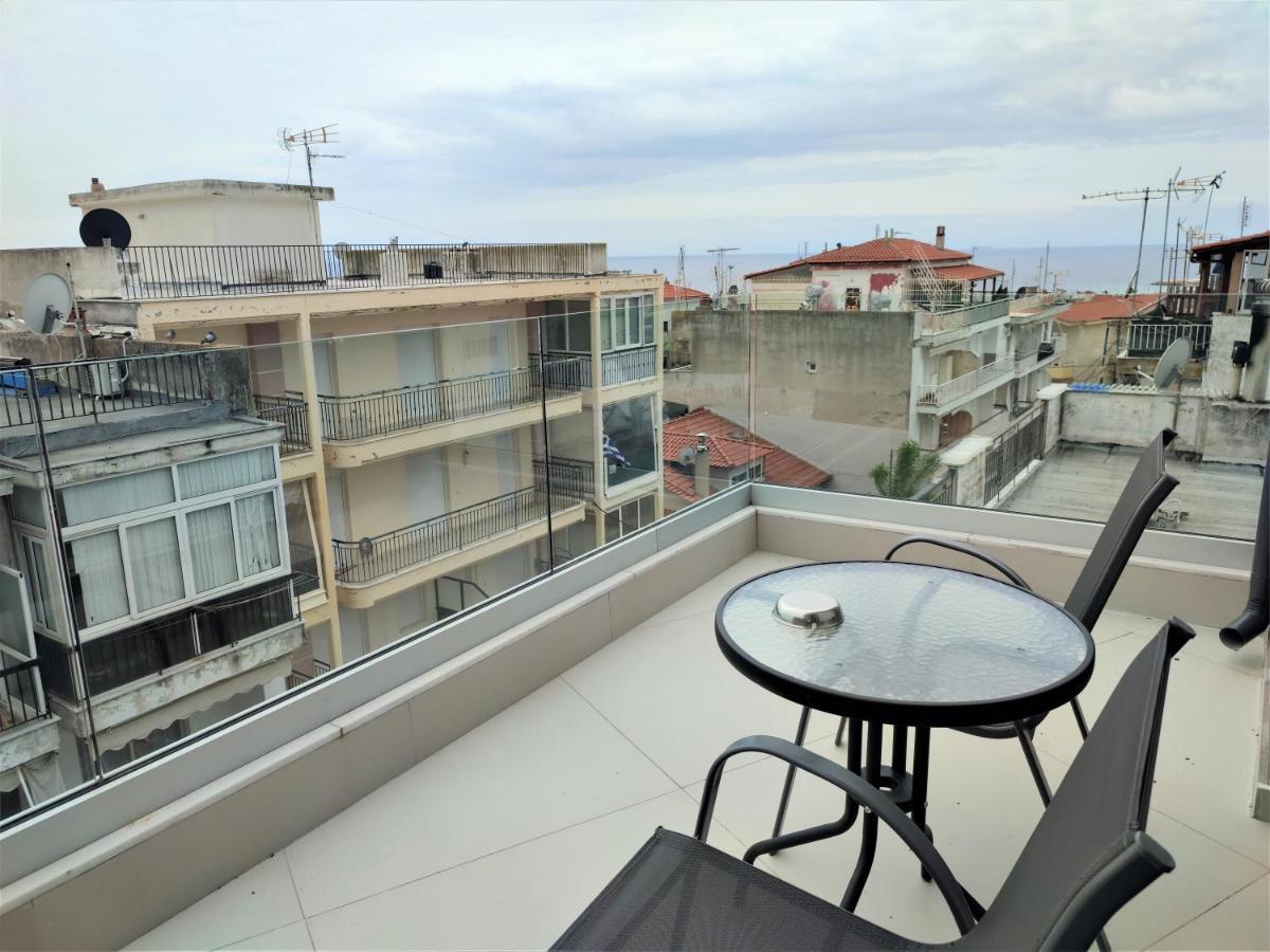 Light Blue Hotel Nea Kallikrateia Екстериор снимка