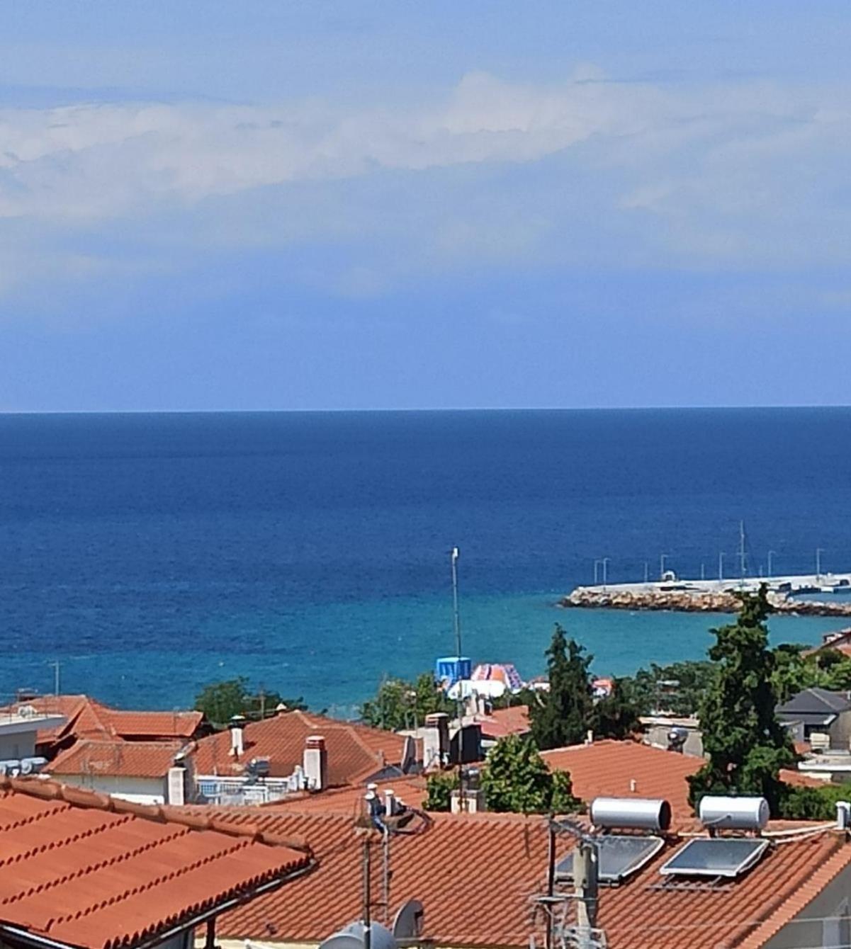 Light Blue Hotel Nea Kallikrateia Екстериор снимка